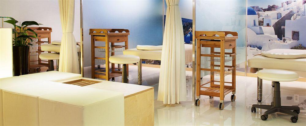 Manu Hotel